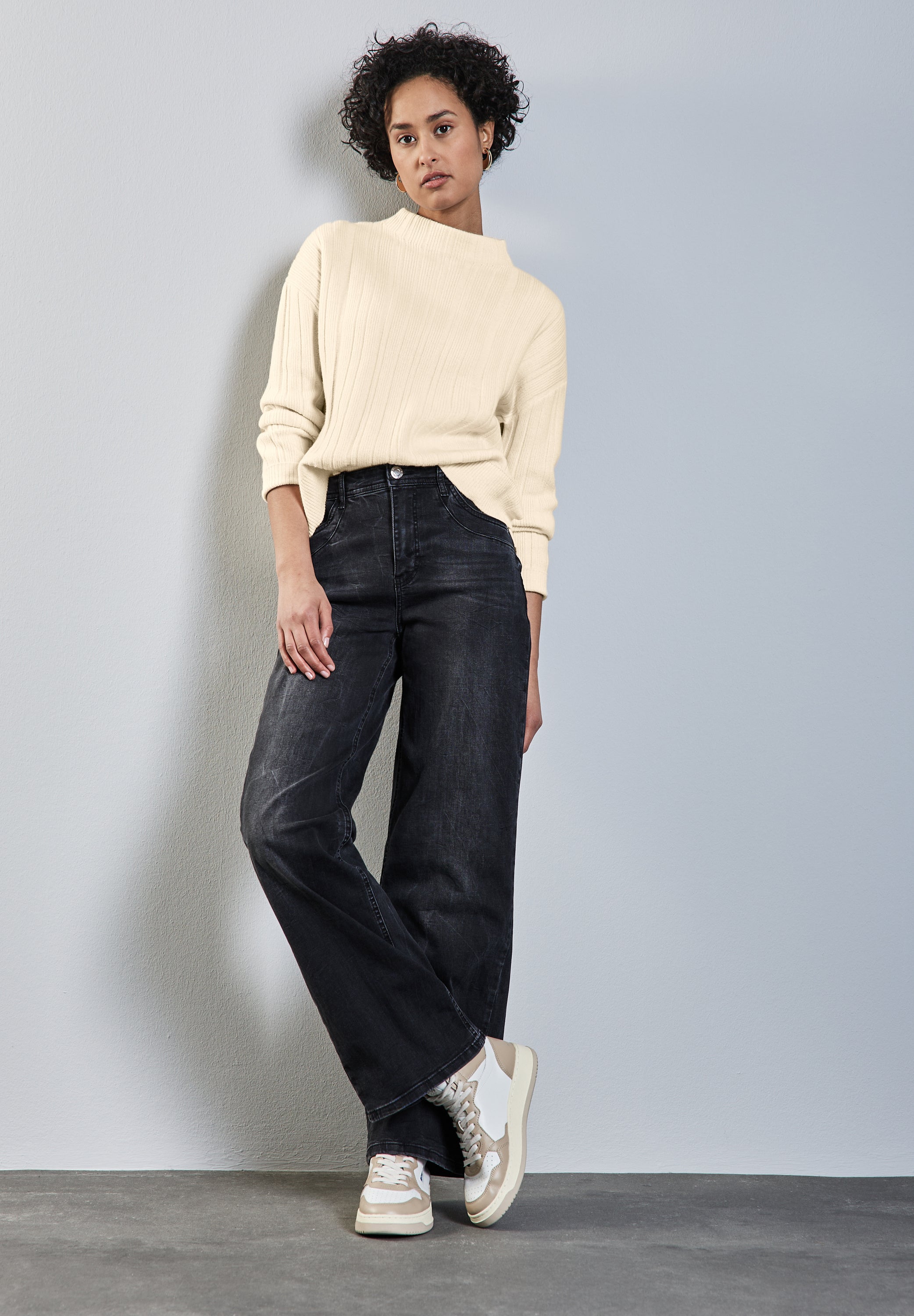 Pullover mit Rippstruktur