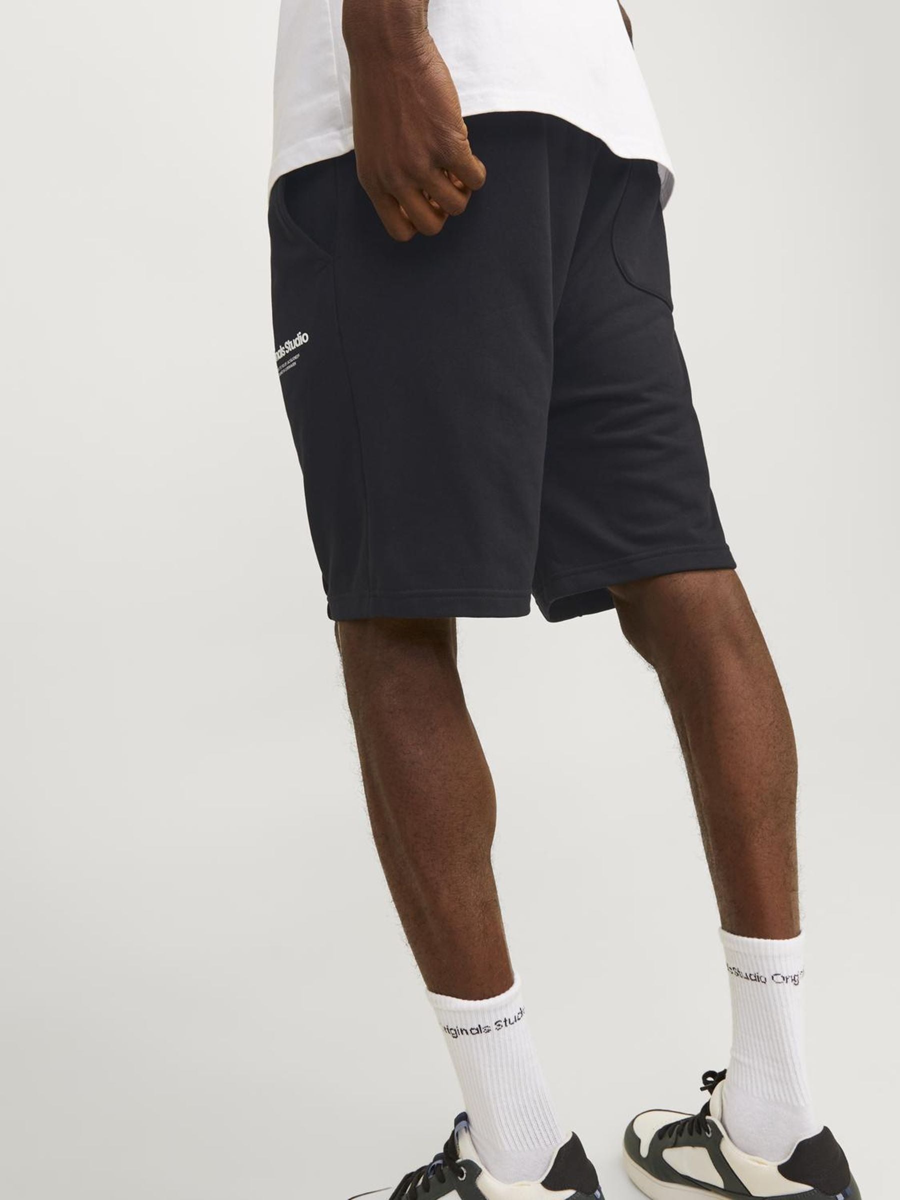 JPSTKANE VESTERBRO SWEAT SHORTS MID SN