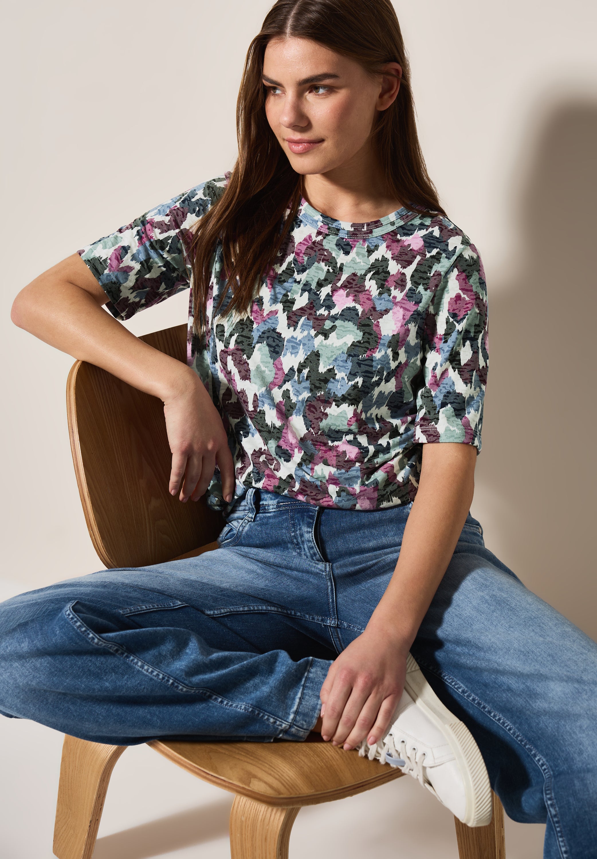 Shirt mit Burn-Out-Muster