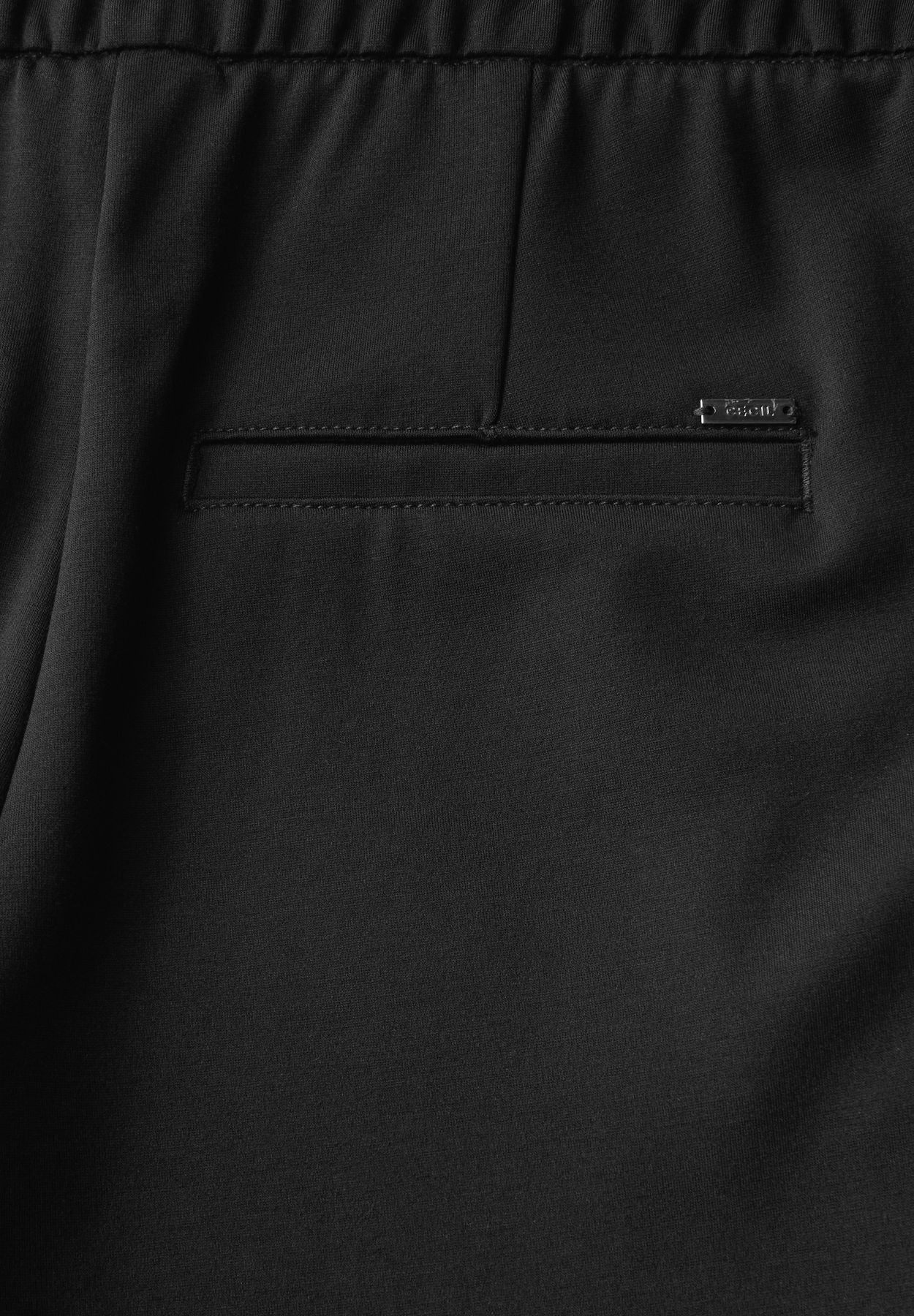 Casual Fit Hose Style Tracey