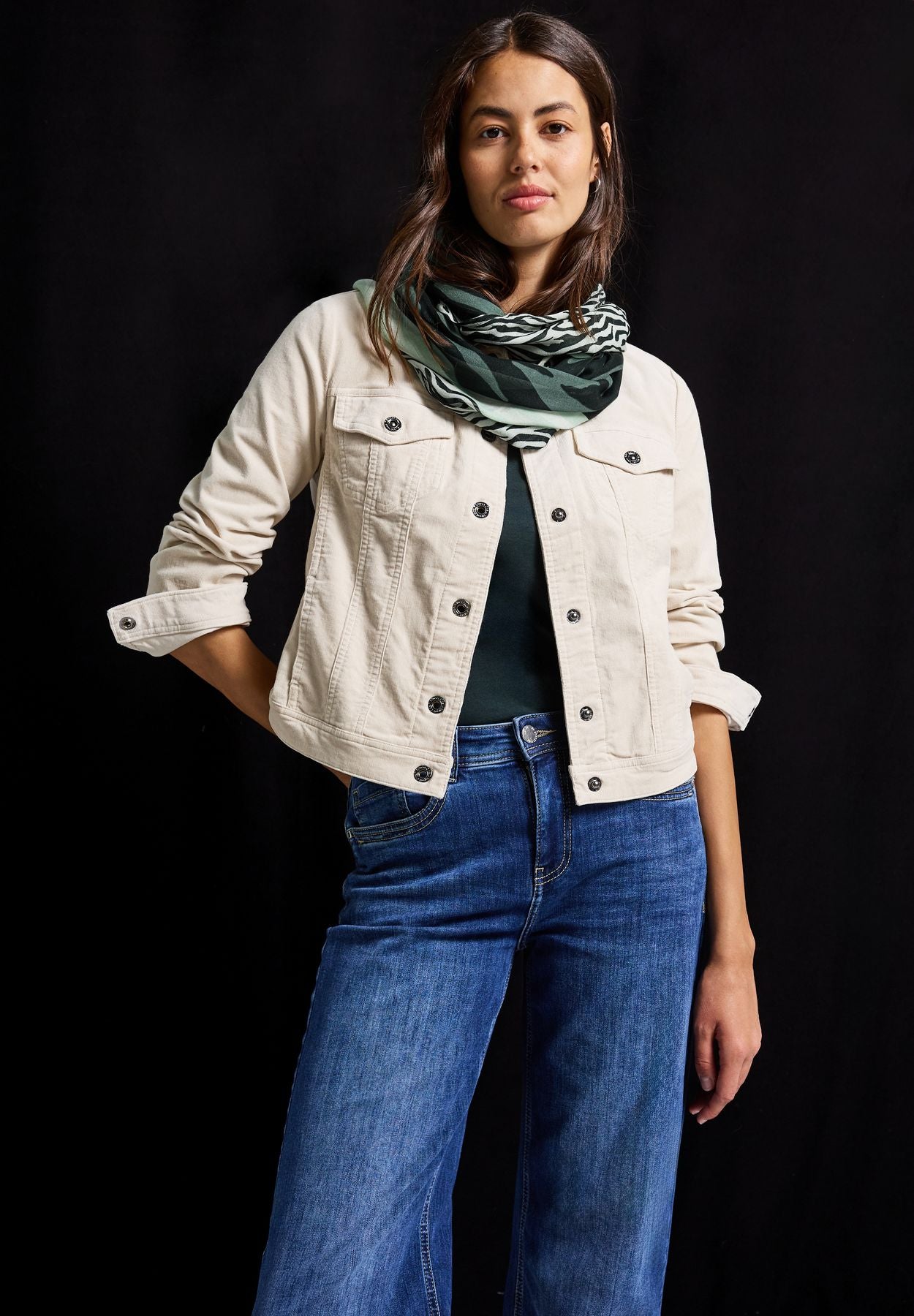 Gemusterter Loop Schal