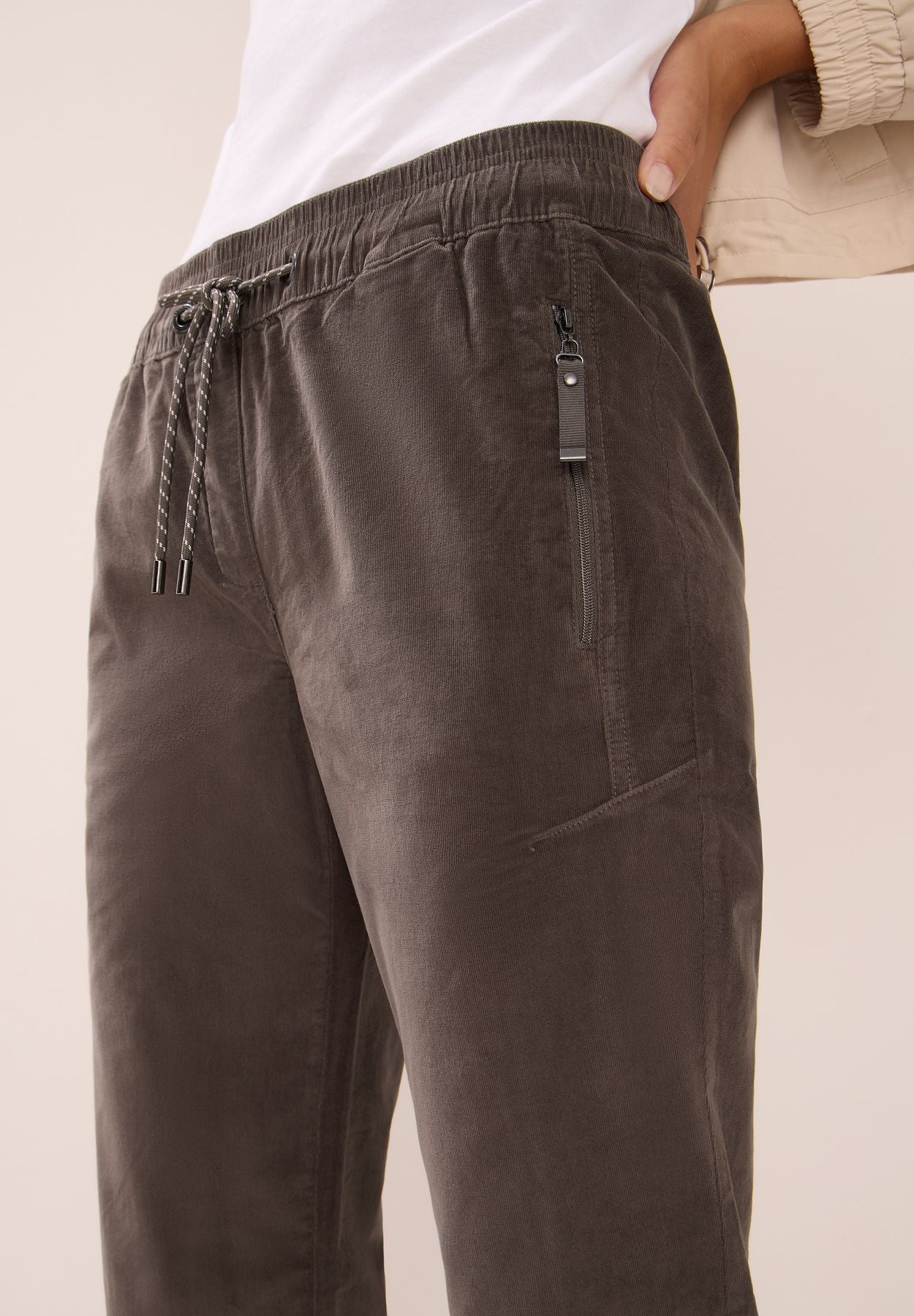 Cordhose im Casual Fit
