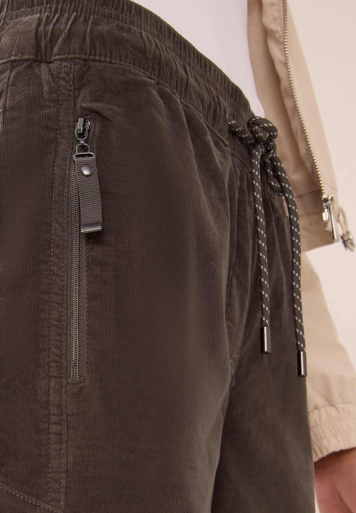Cordhose im Casual Fit