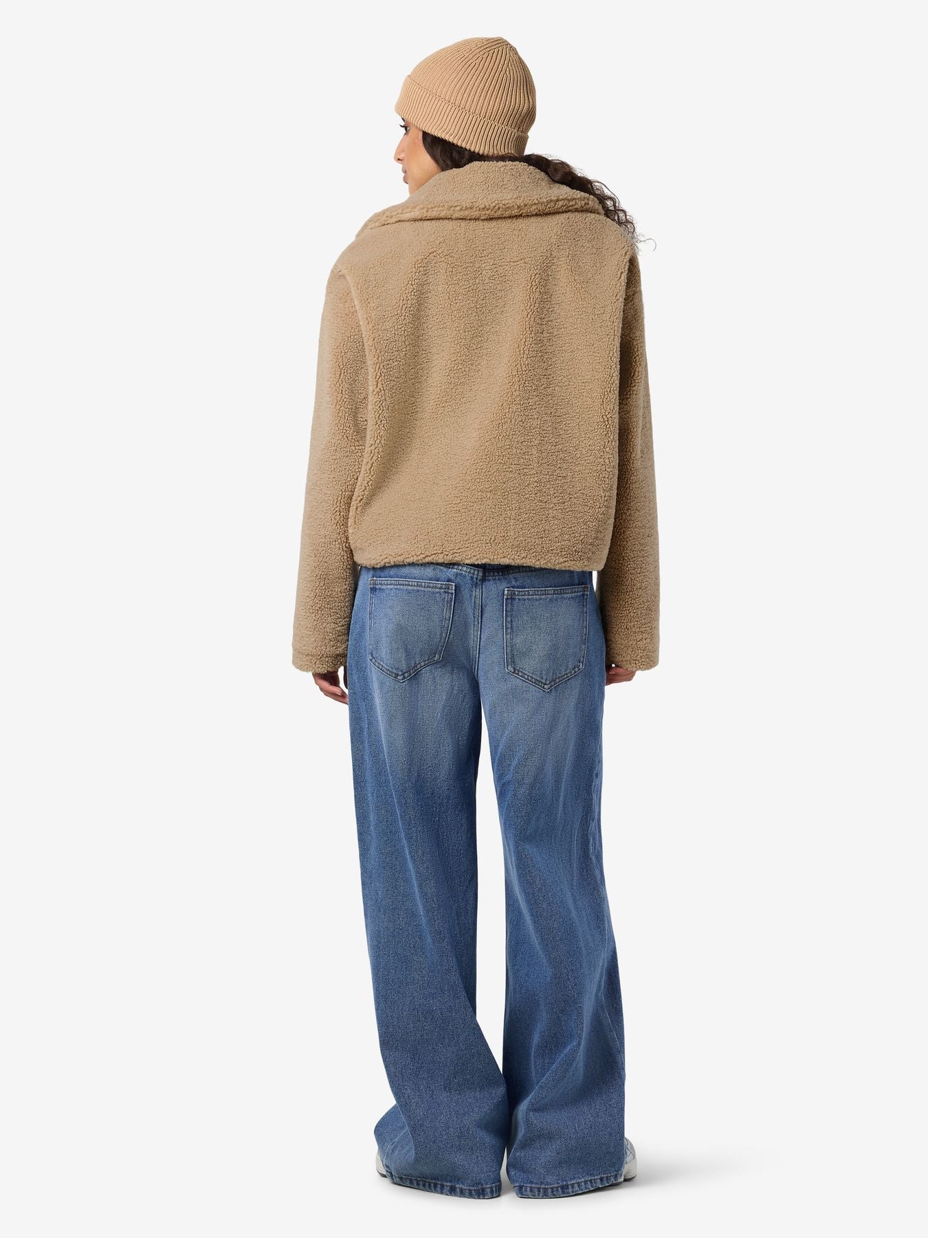 NMNATI CROP TEDDY JACKET FWD NOOS