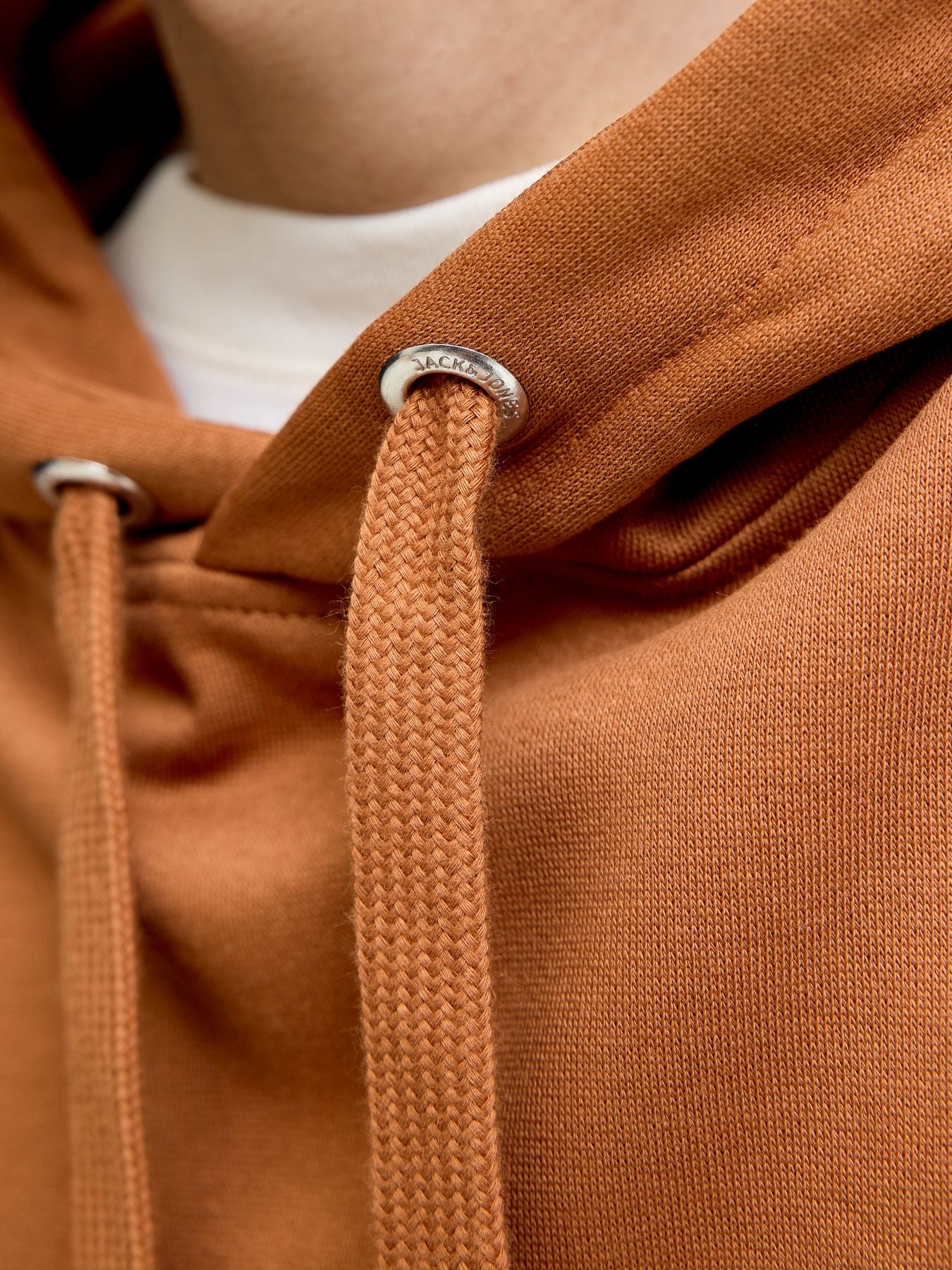 JORNORREBRO EMB SWEAT HOOD NOOS