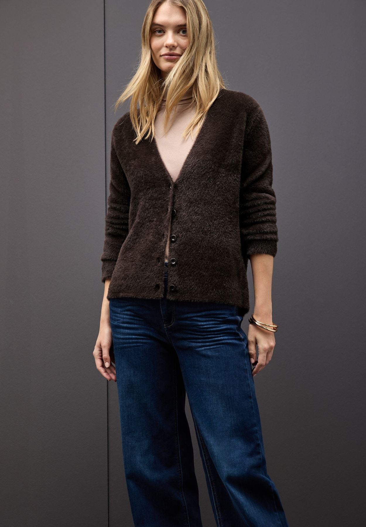 Kuscheliger V-Neck Cardigan