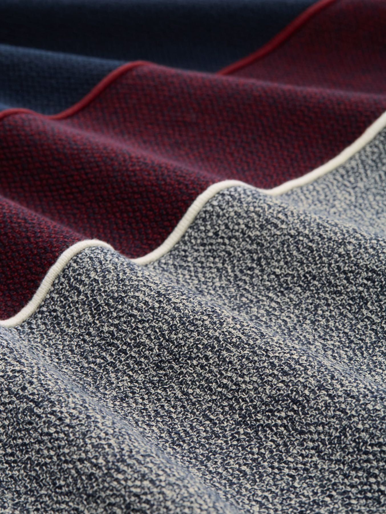 Strickpullover mit Colour Blocking