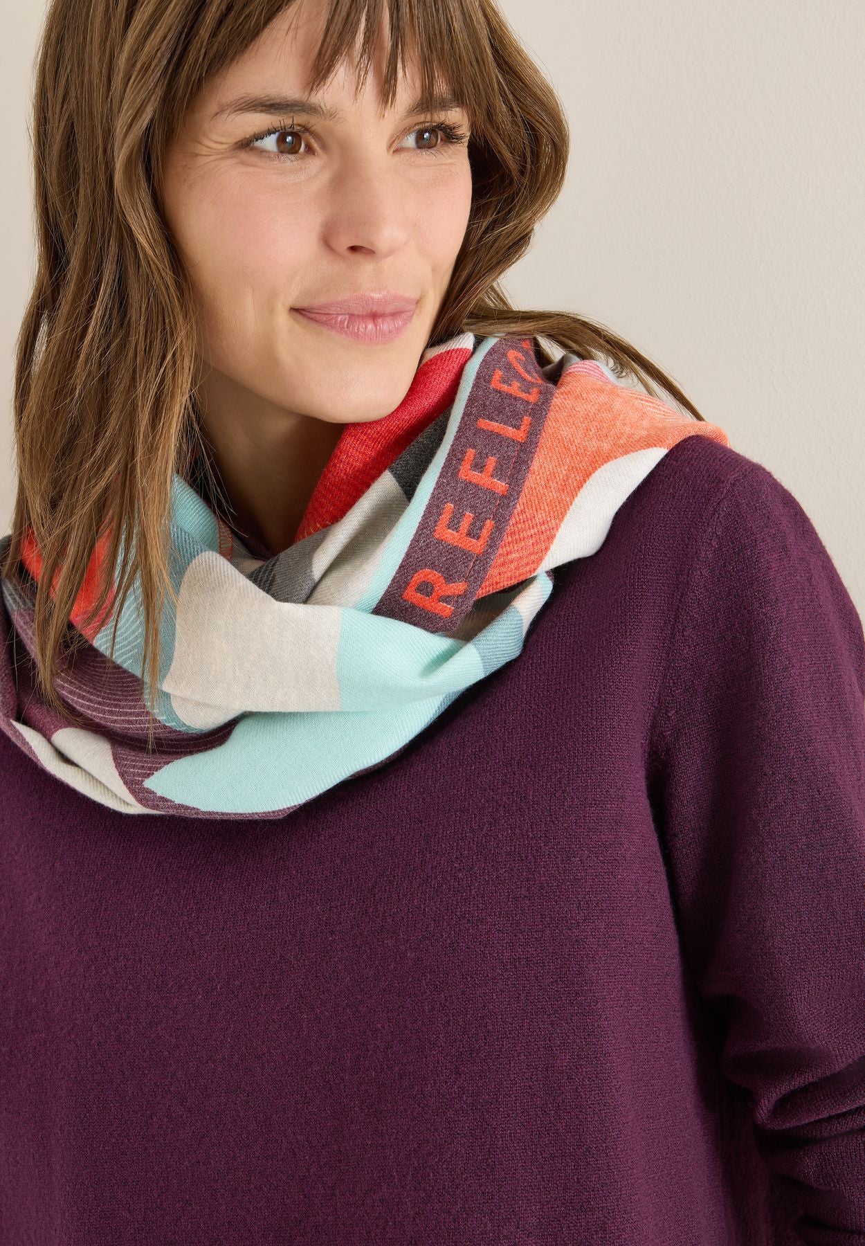 Cosy Loopschal mit Print