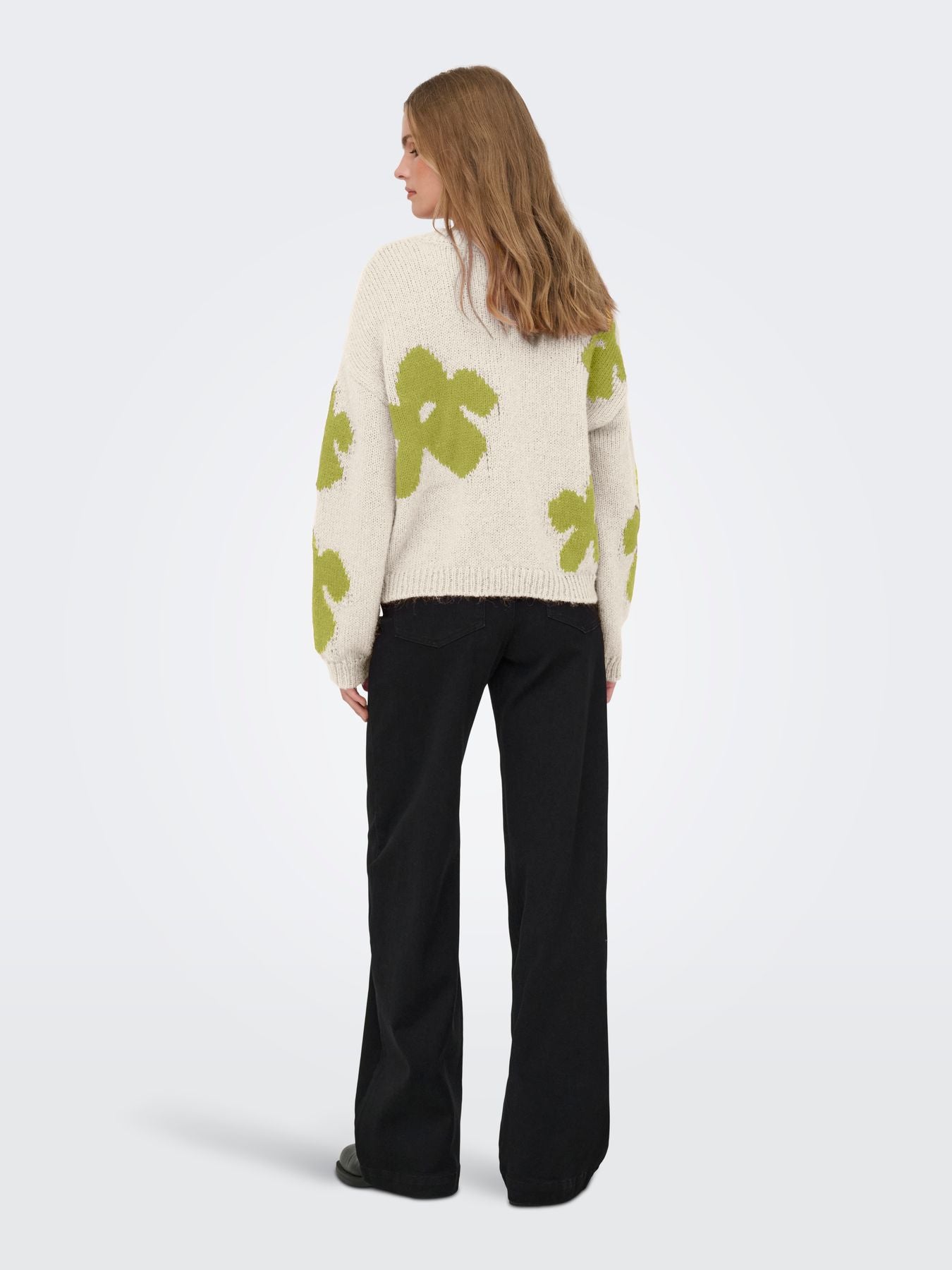 ONLBOOTLE LS FLOWER O-NECK KNT