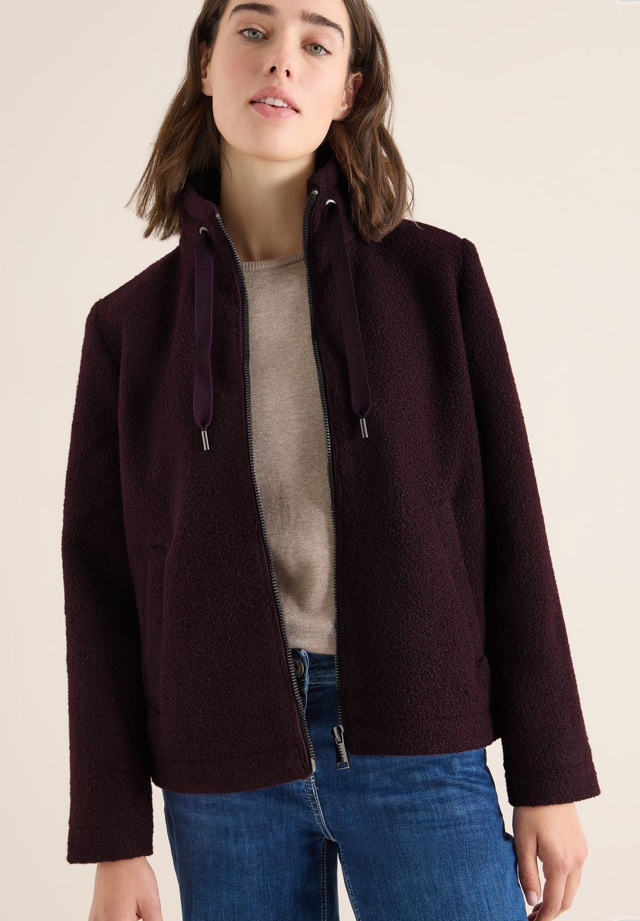 Kurze Teddy-Jacke