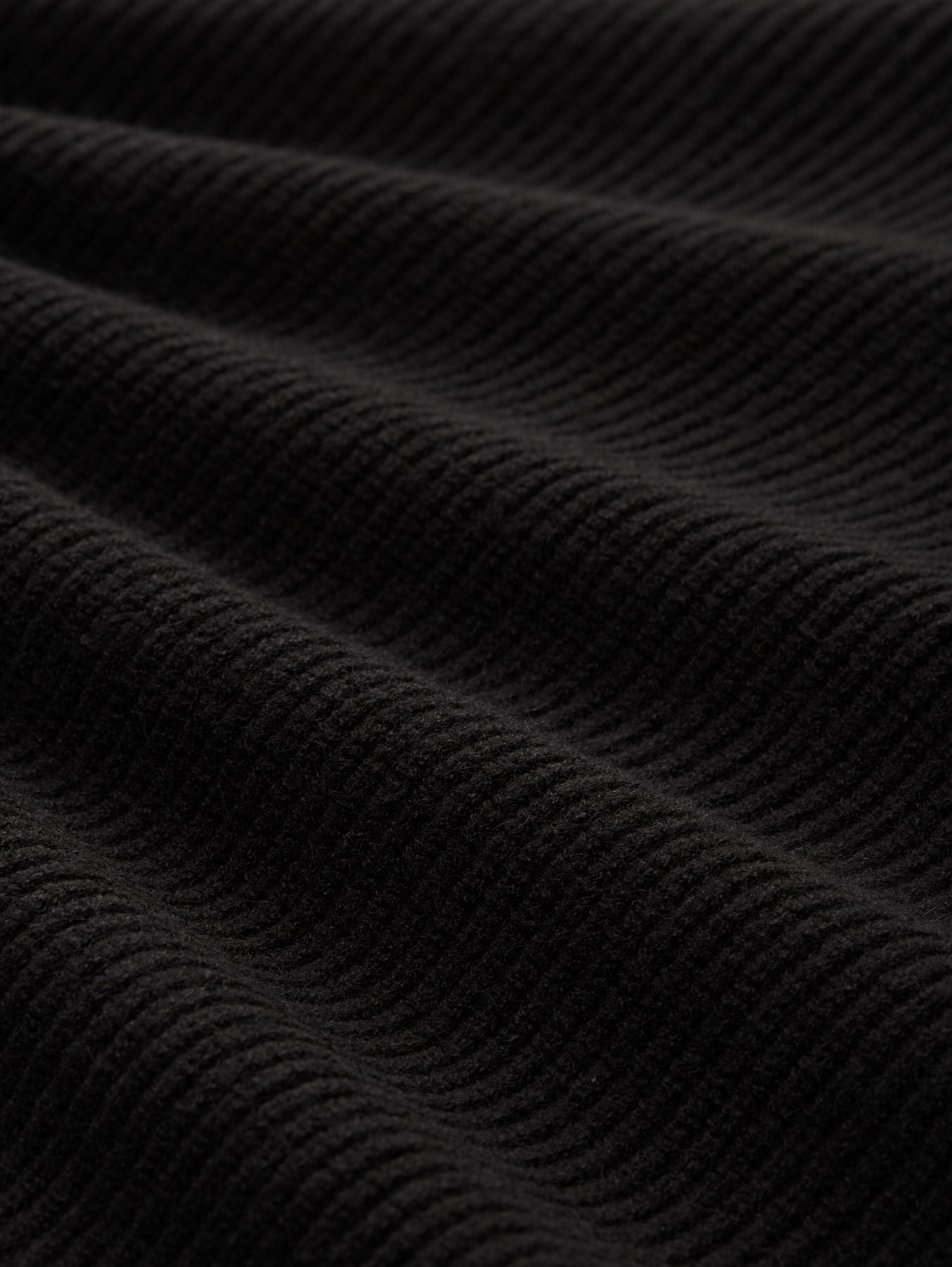 Oversize Rollkragenpullover