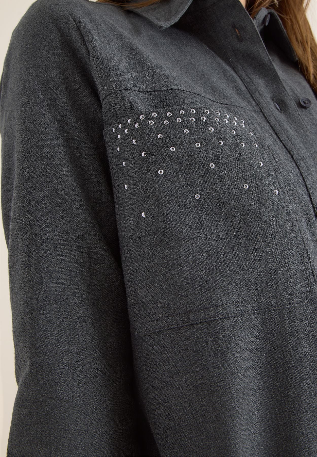 Flanellbluse mit Nieten