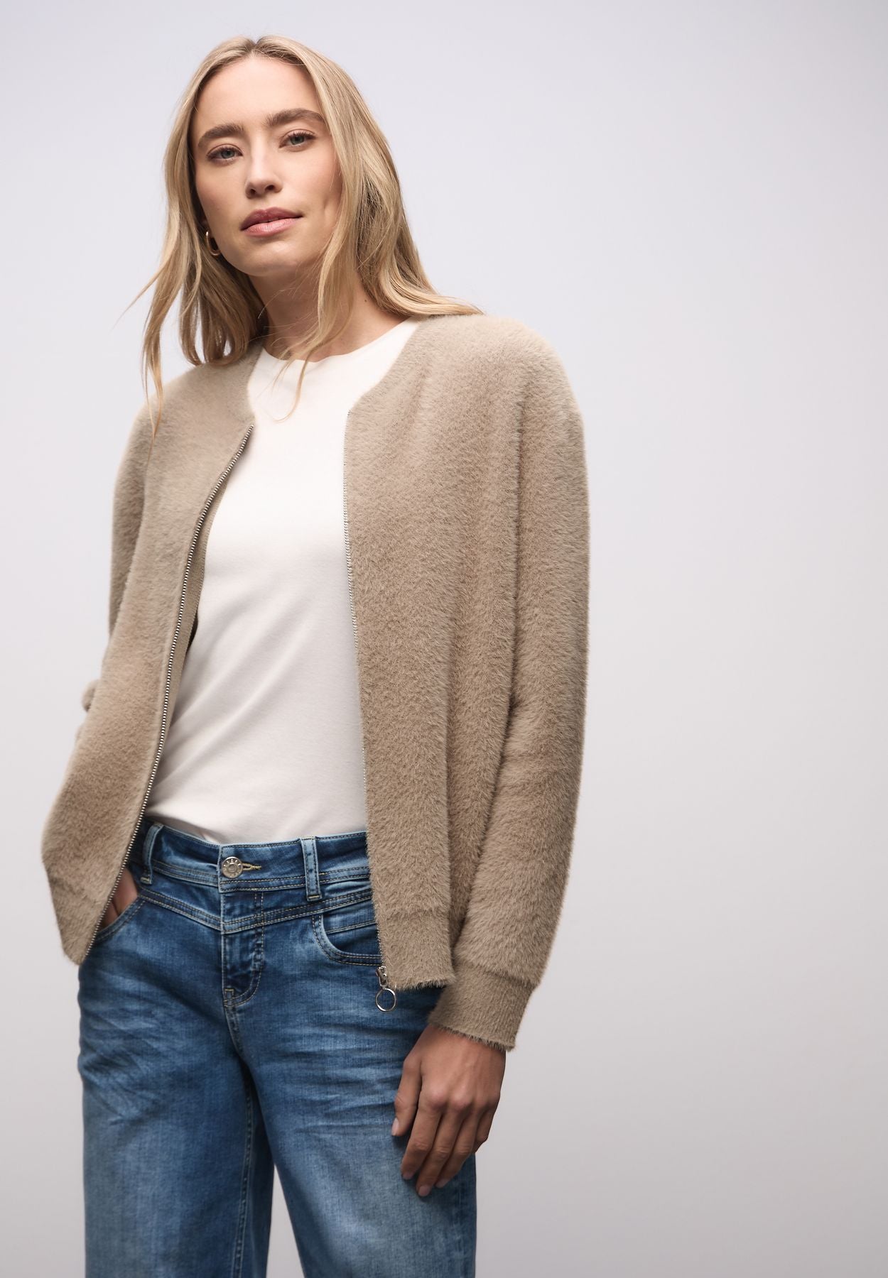 Cardigan im Blouson-Look