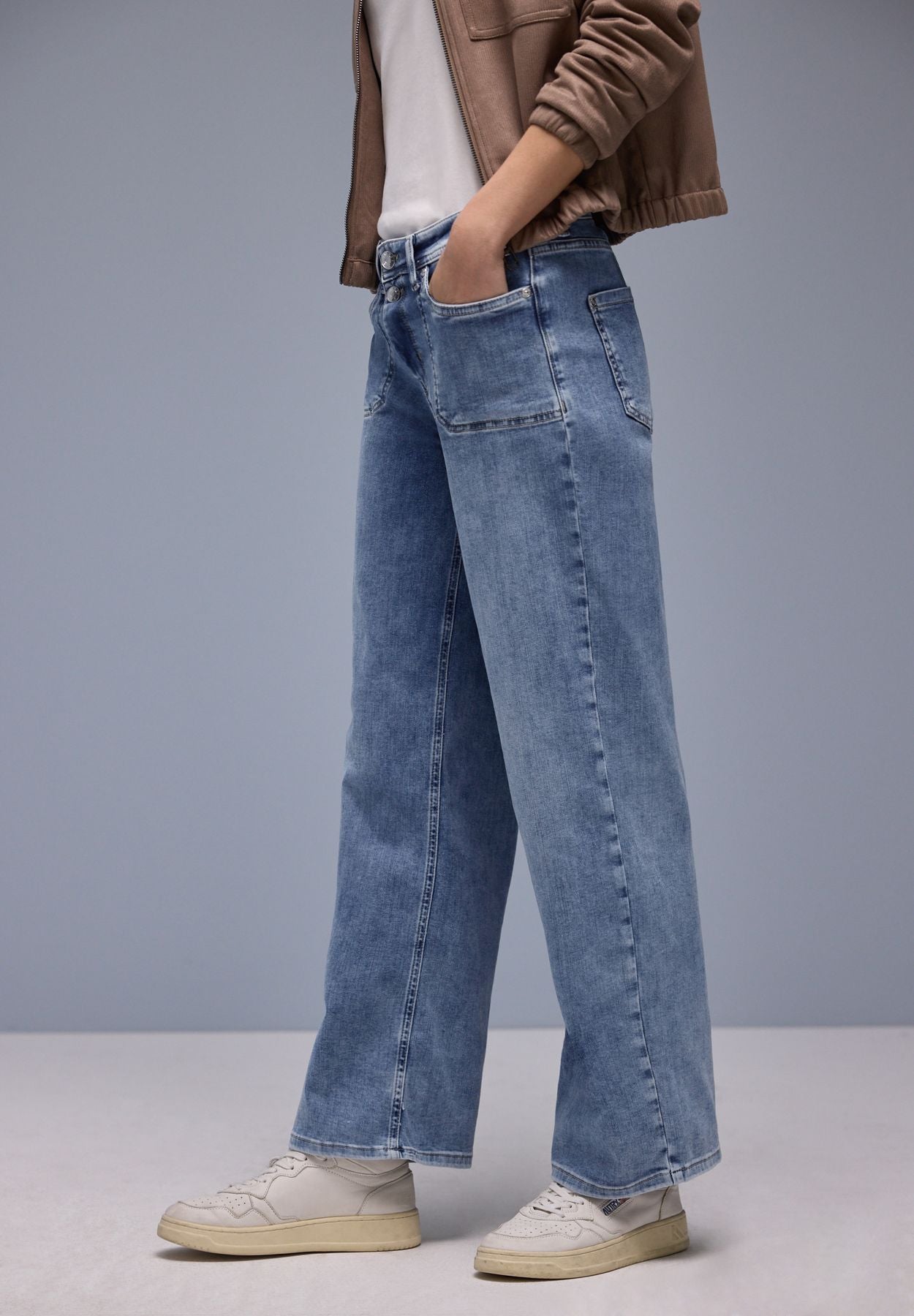 Wide Leg Jeans