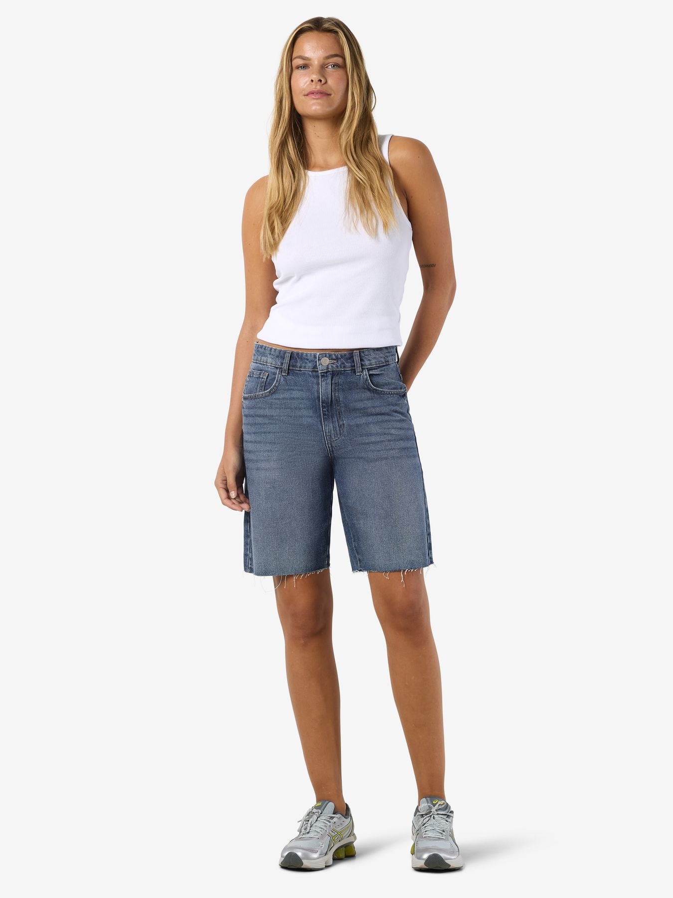 NMHOLLA NW LOOSE SHORTS AZ426MB NOOS