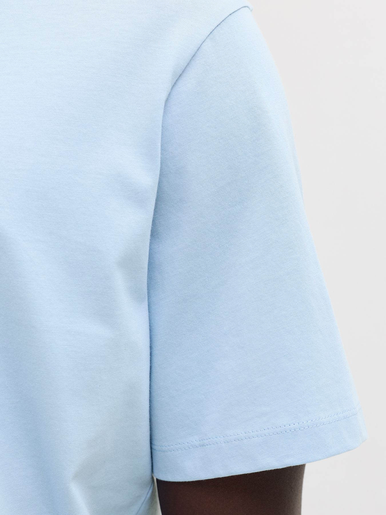 JPRBLAKEVIN SS TEE FST PLS
