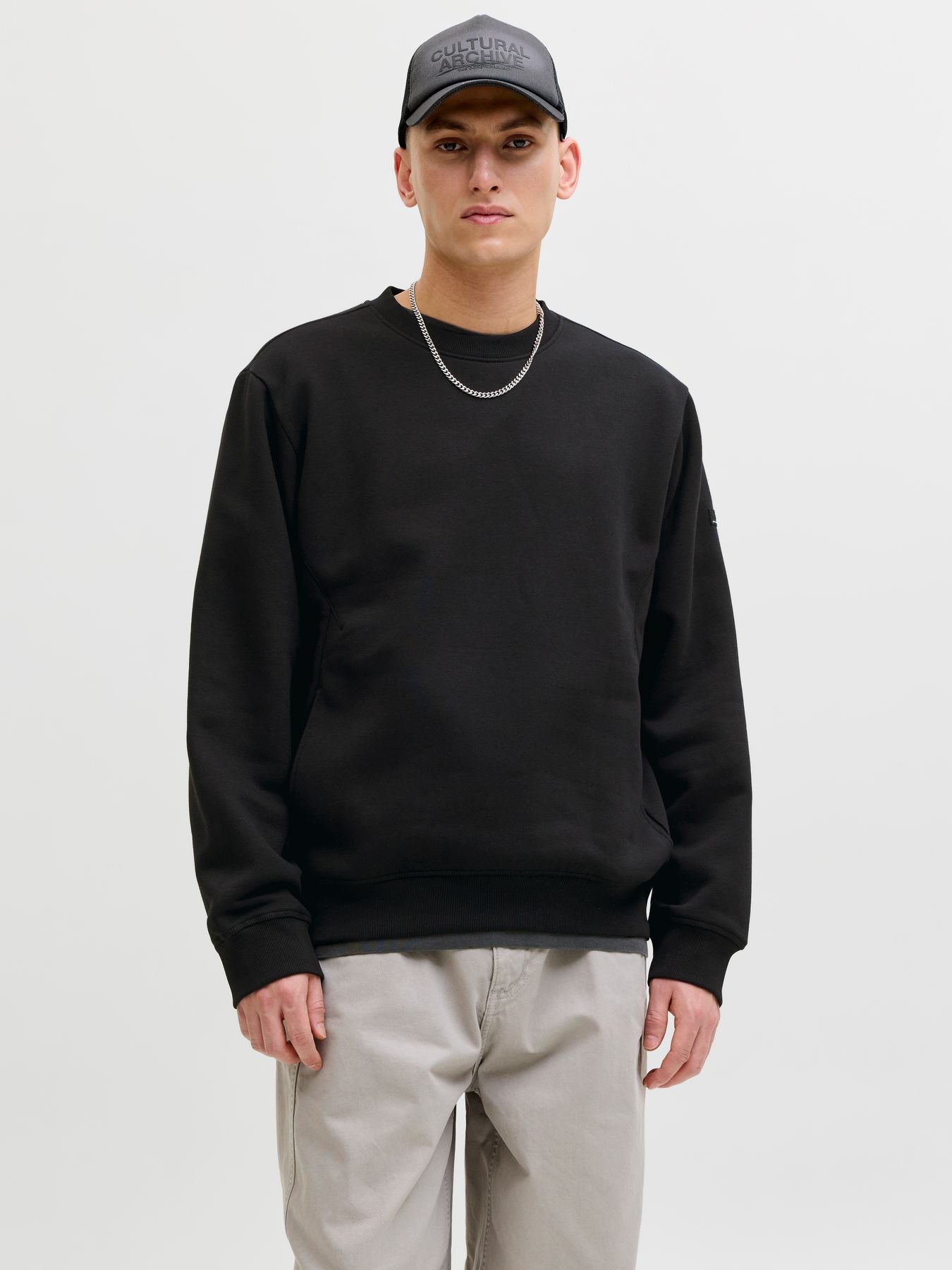 JCOFUSION SWEAT BADGE CREW NECK