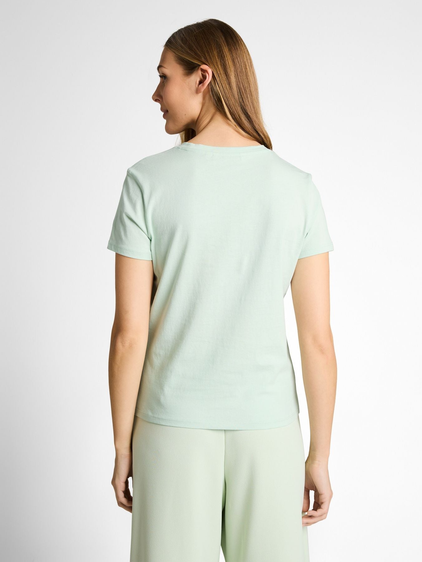 T-Shirt mit Stickerei