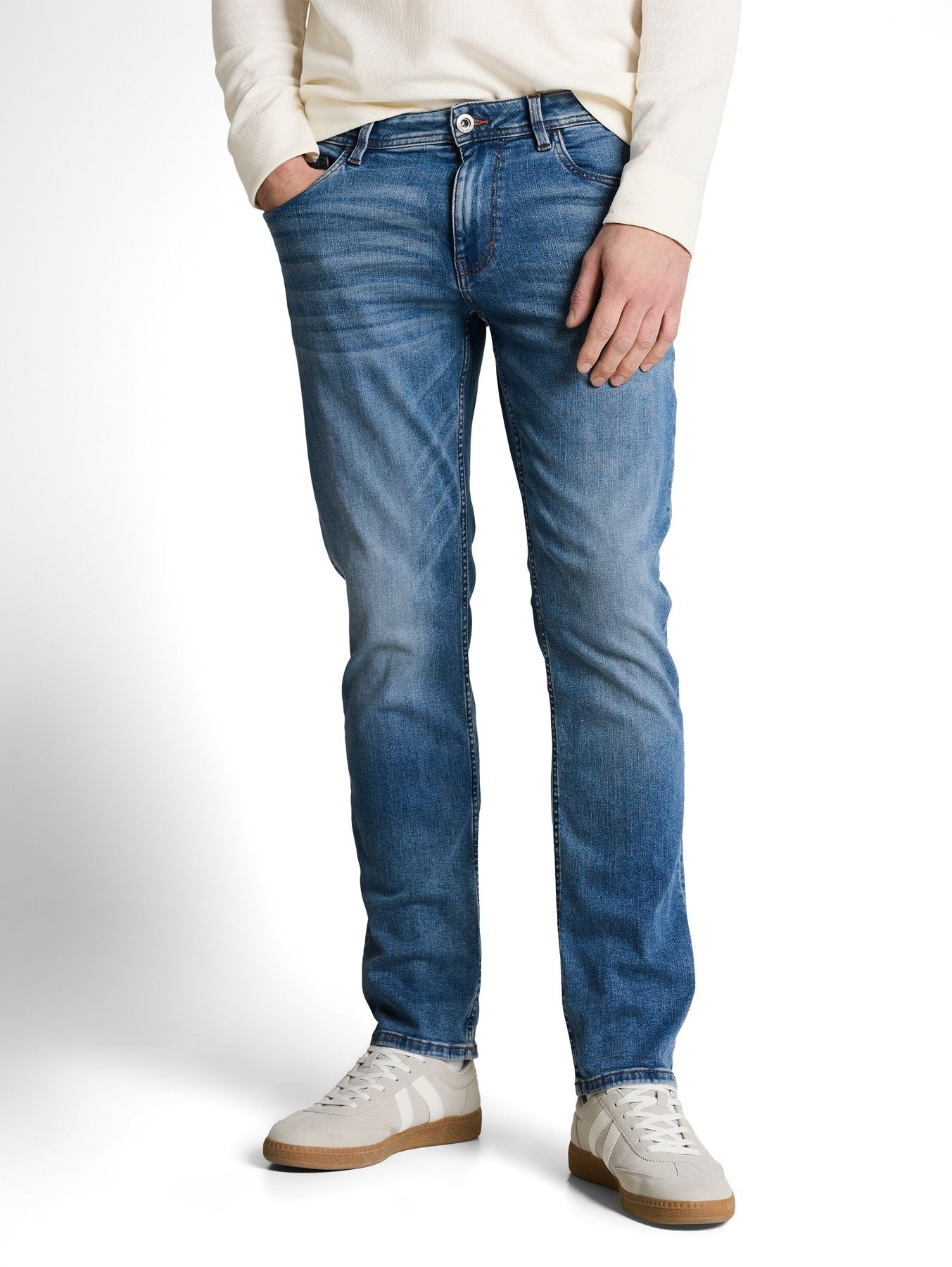 TTMARVIN STRAIGHT Jeans mit Superstretch