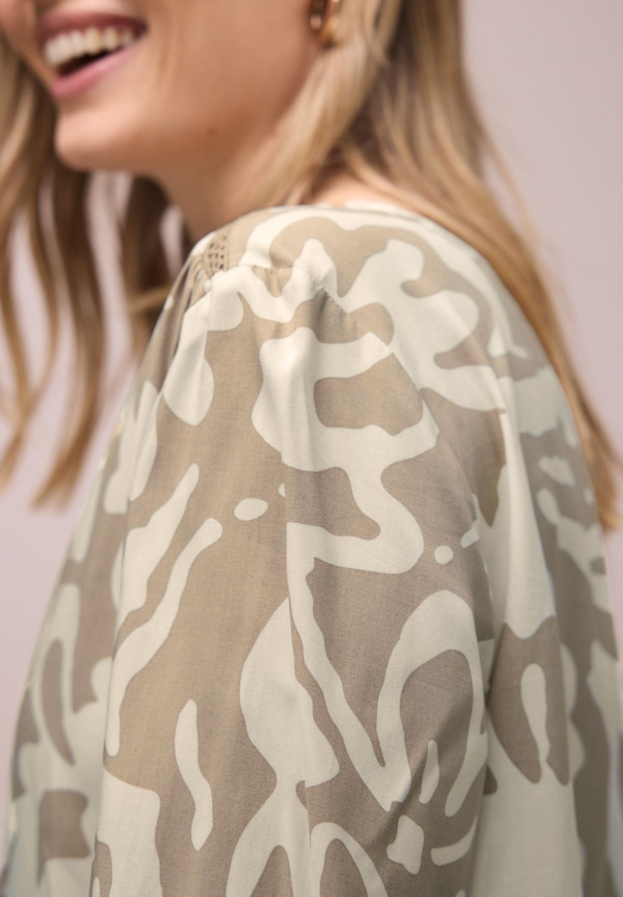 3/4-Arm Bluse mit Tapedetails