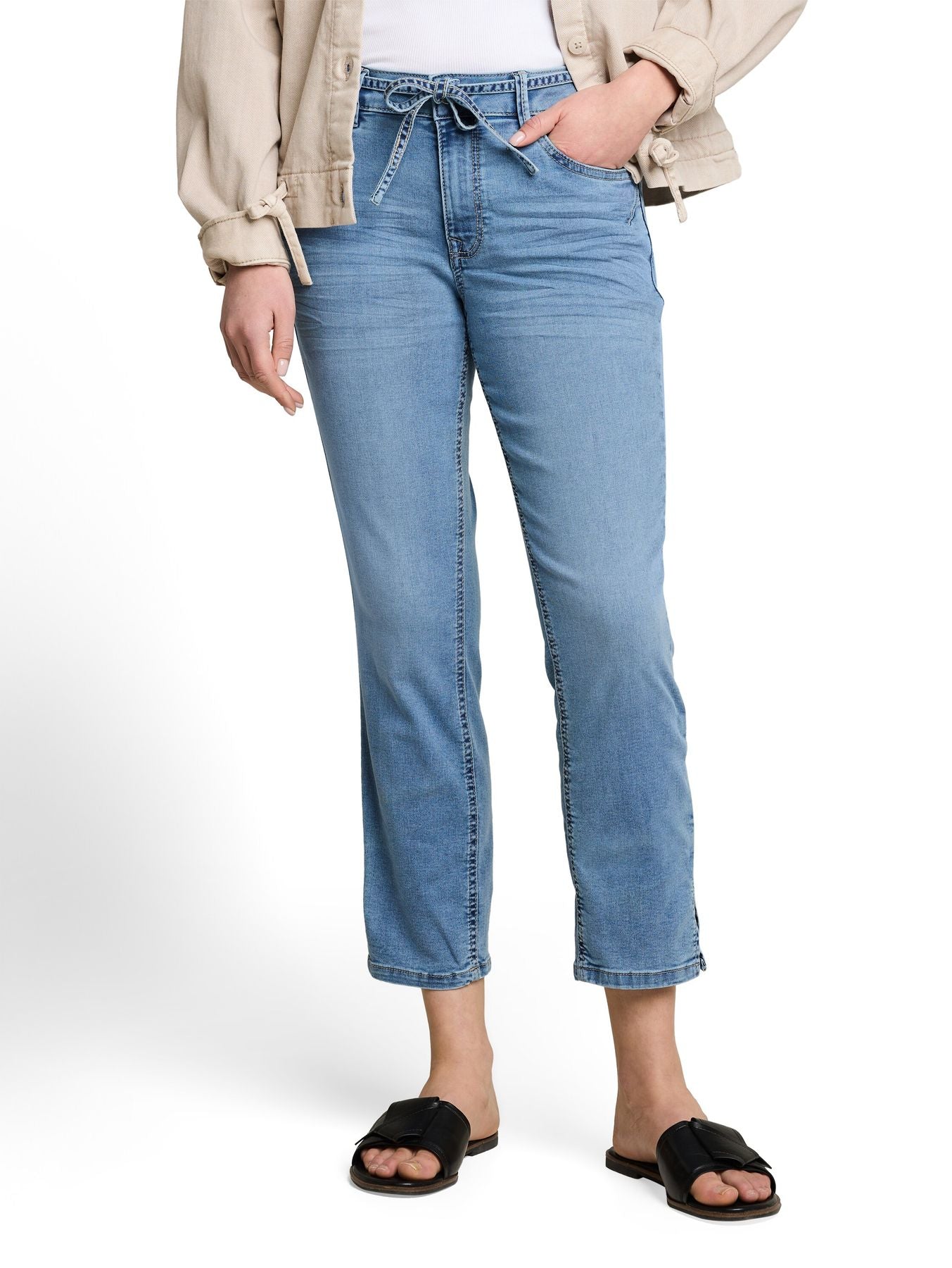TTLENE SLIM CROPPED Stretch Jeans mit Bindegürtel