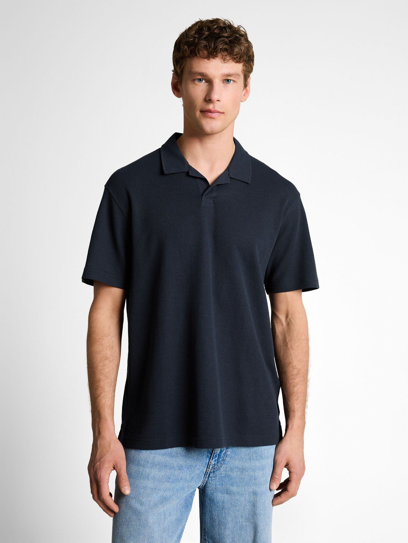 Relaxed Fit Resort Poloshirt mit Waffelstruktur