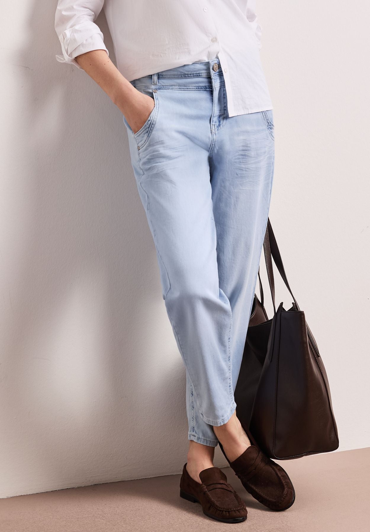 High Waist Barrel Leg Jeans im Loose Fit