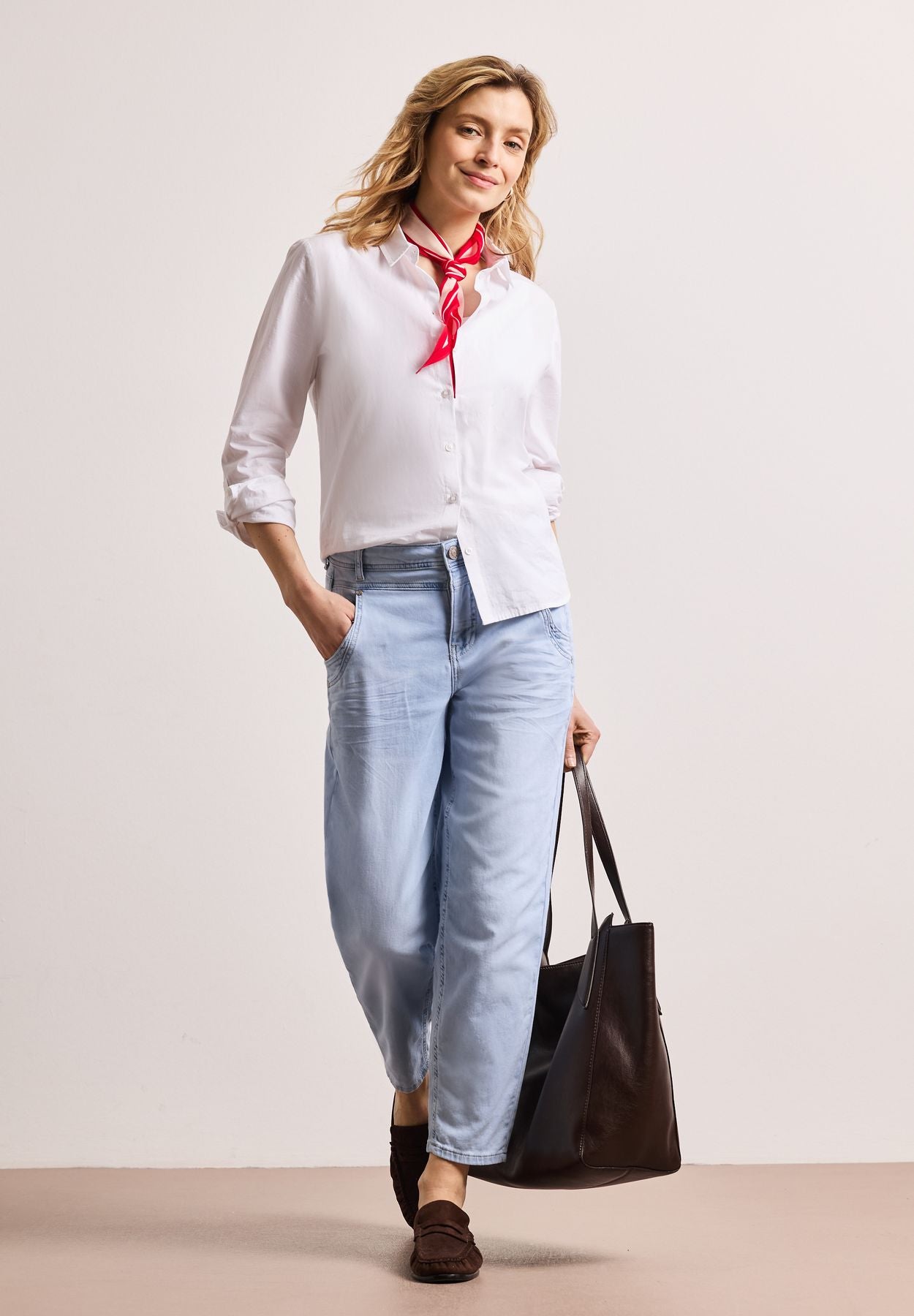 High Waist Barrel Leg Jeans im Loose Fit