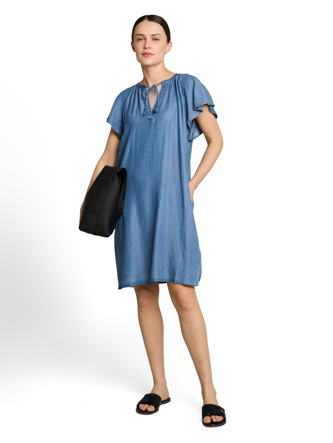 Loose Fit Kleid mit Quasten