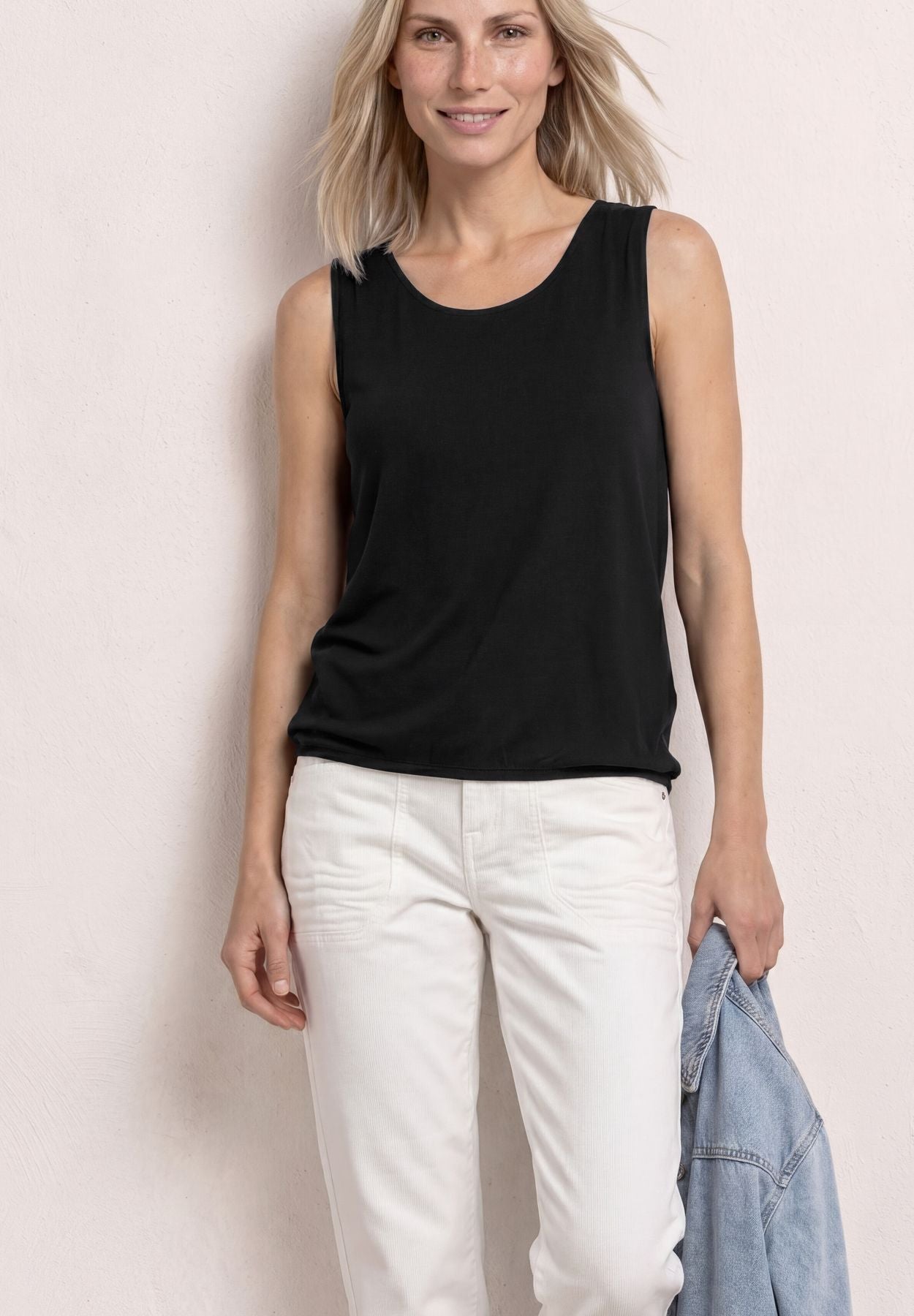 Top aus Jersey mit Elastiksaum