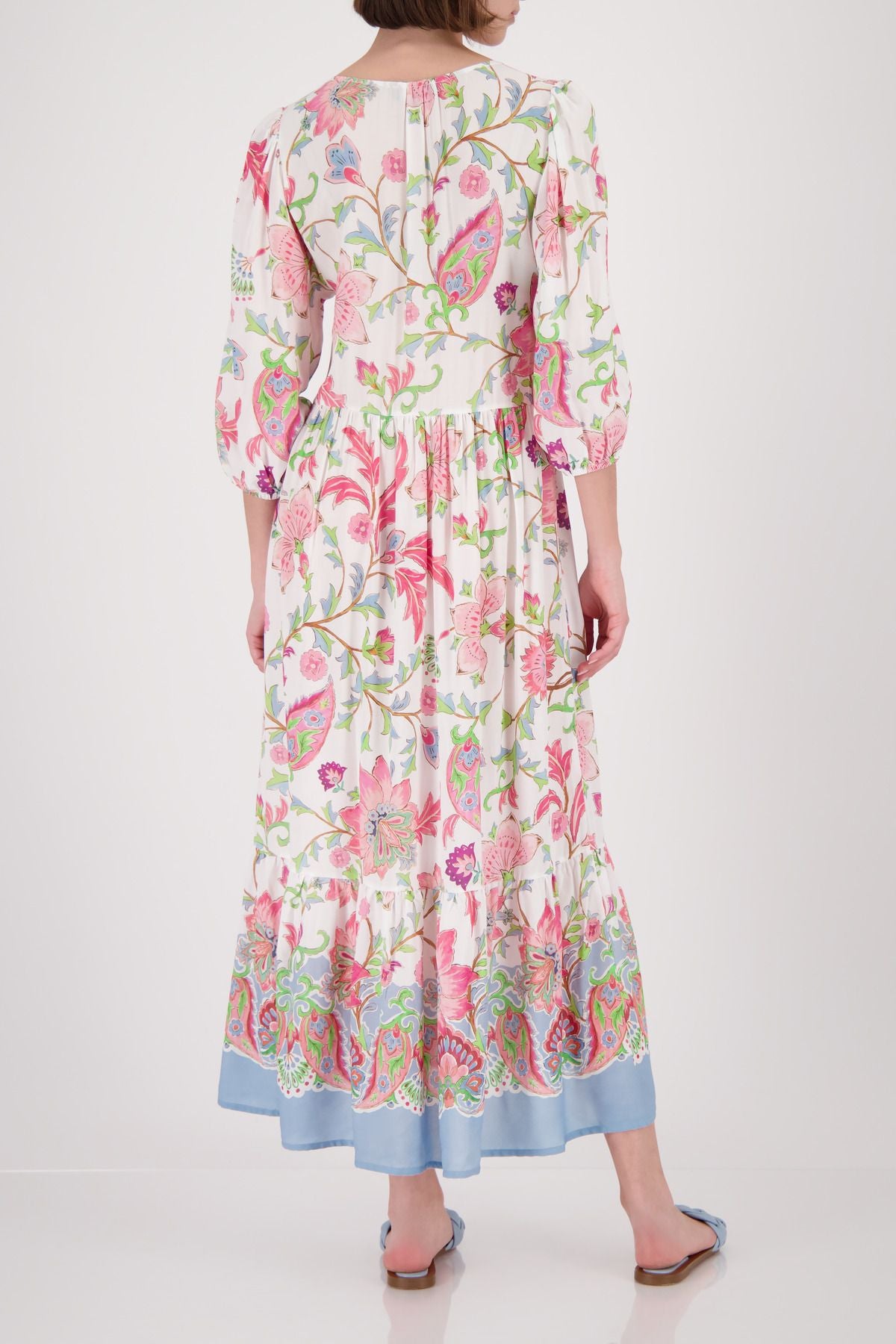 Kleid