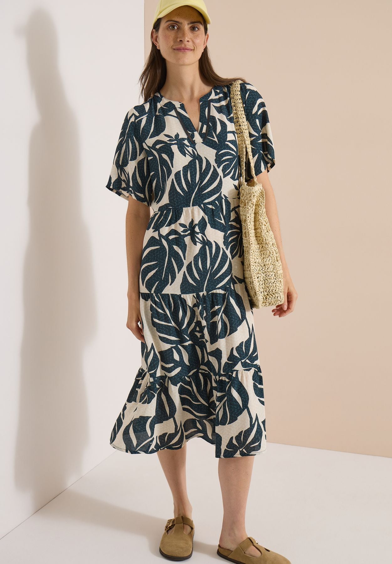 Midikleid mit Split Neck und Print