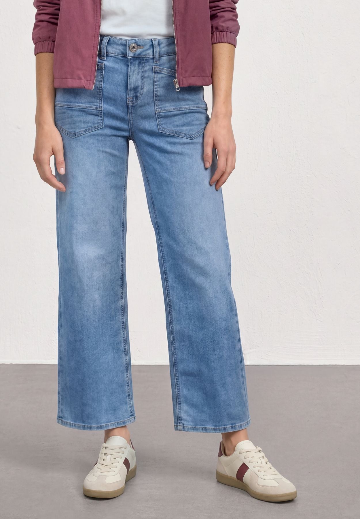 Mid Waist Wide Leg Jeans im Loose Fit