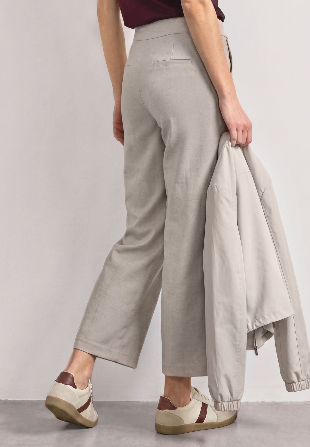 High Waist Culotte mit Schnallendetail