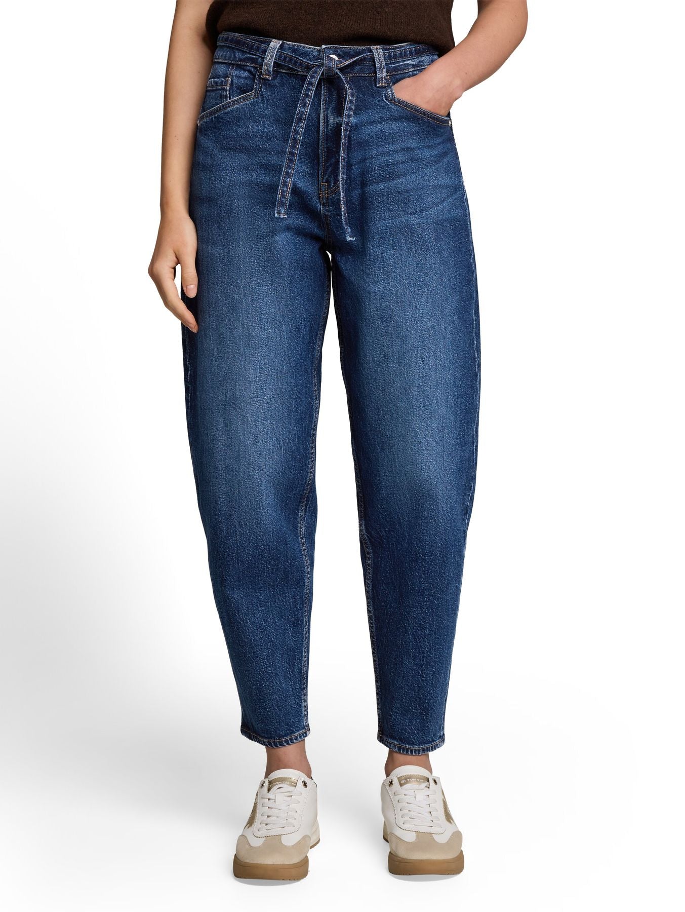 TTADEA BARREL Jeans mit Gürtel