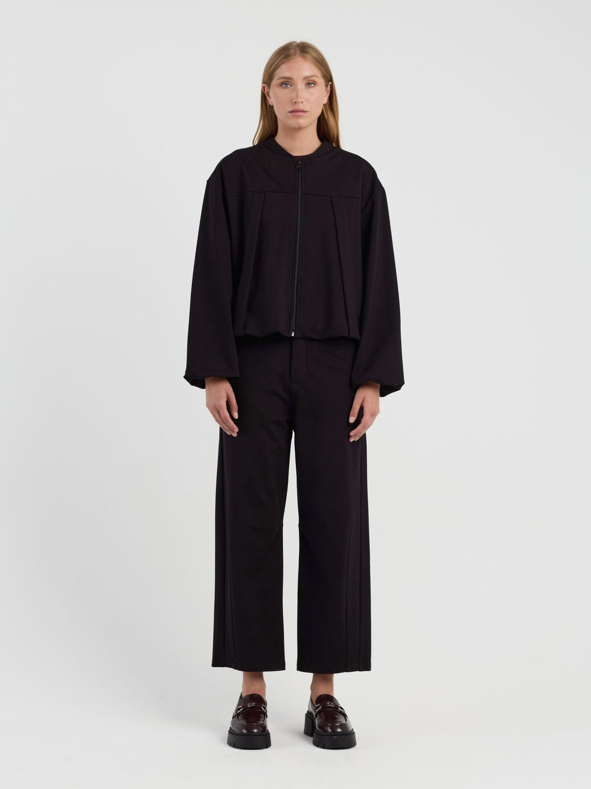 94ELLA BOMBER - balloon fit