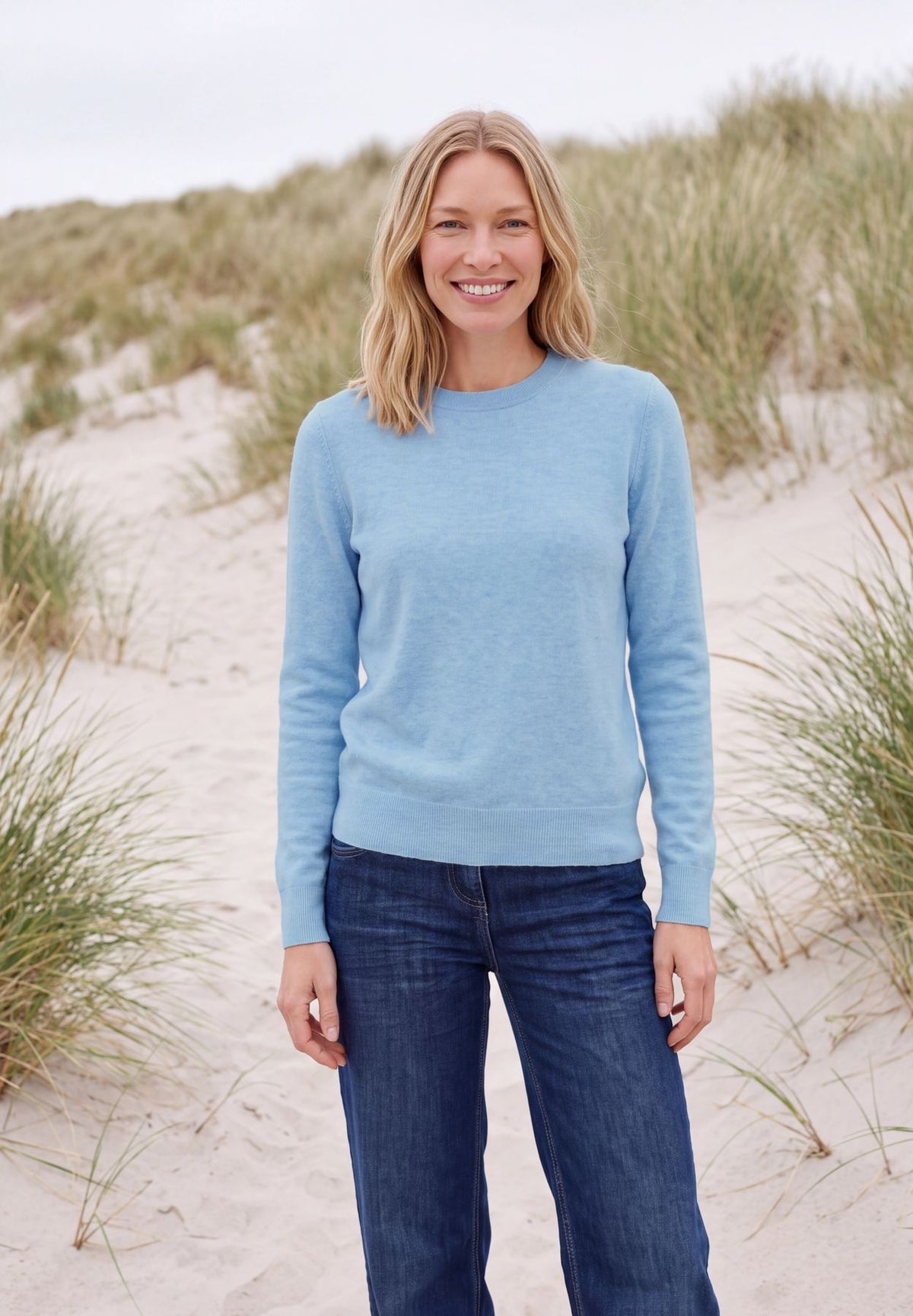 Pullover in Unifarbe mit Rundhals