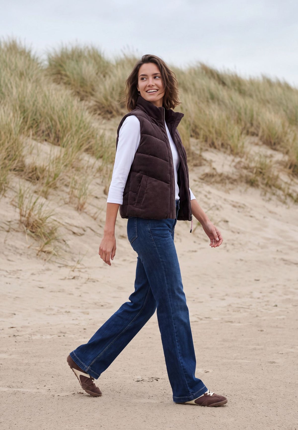 Cord-Weste mit Steppmuster und Zipper