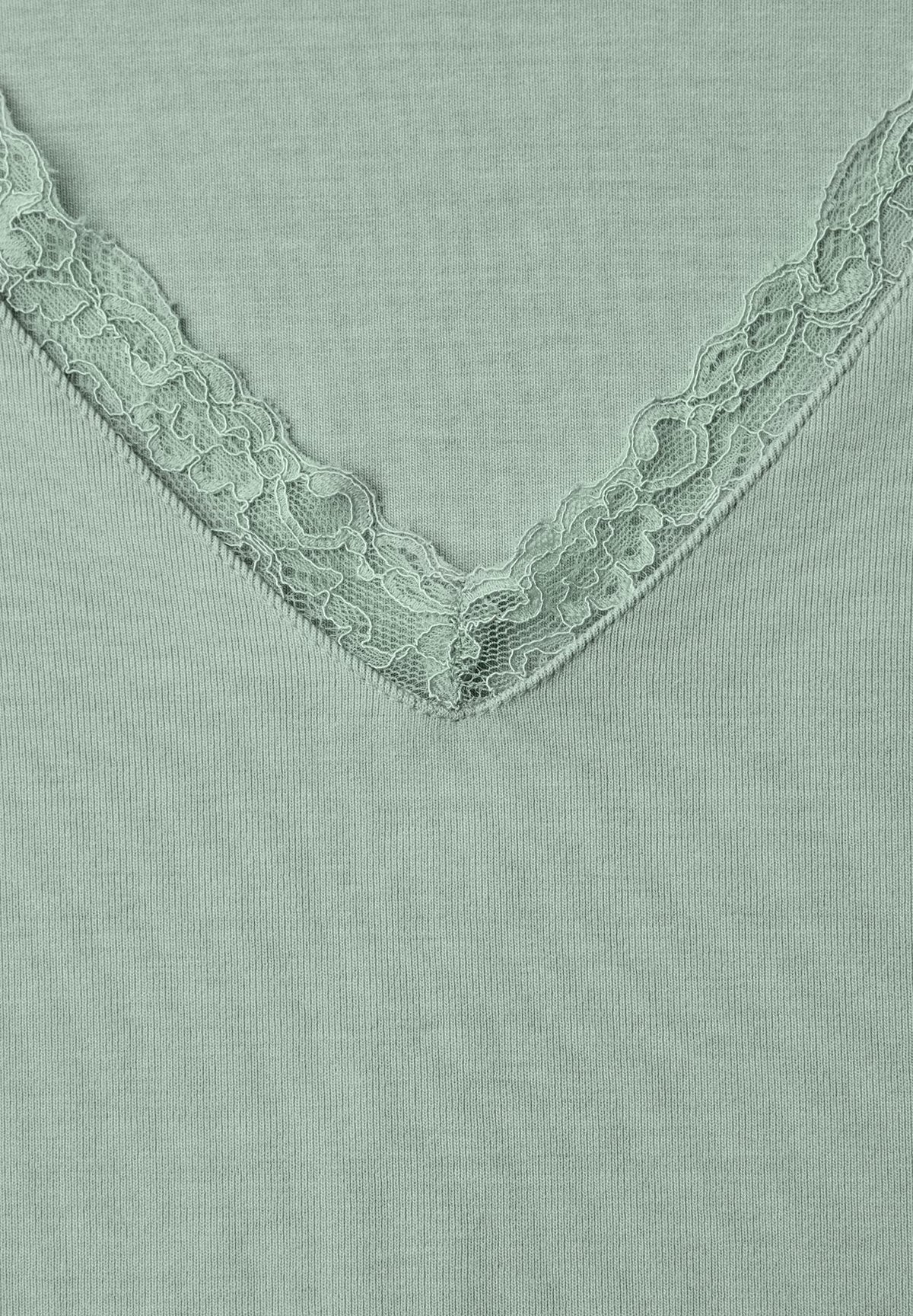 Langarm Shirt mit V-Neck und Spitzendetail