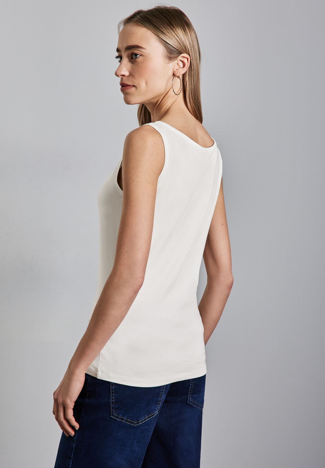 Basic Top in Unifarbe