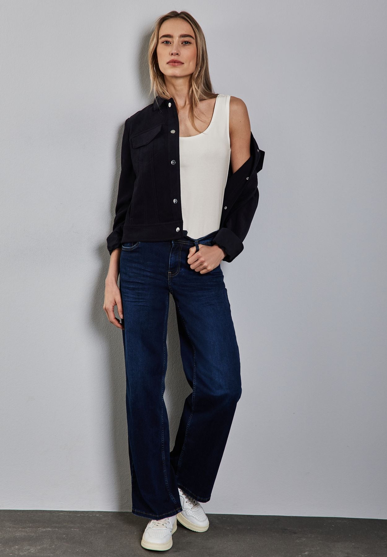 Basic Top in Unifarbe