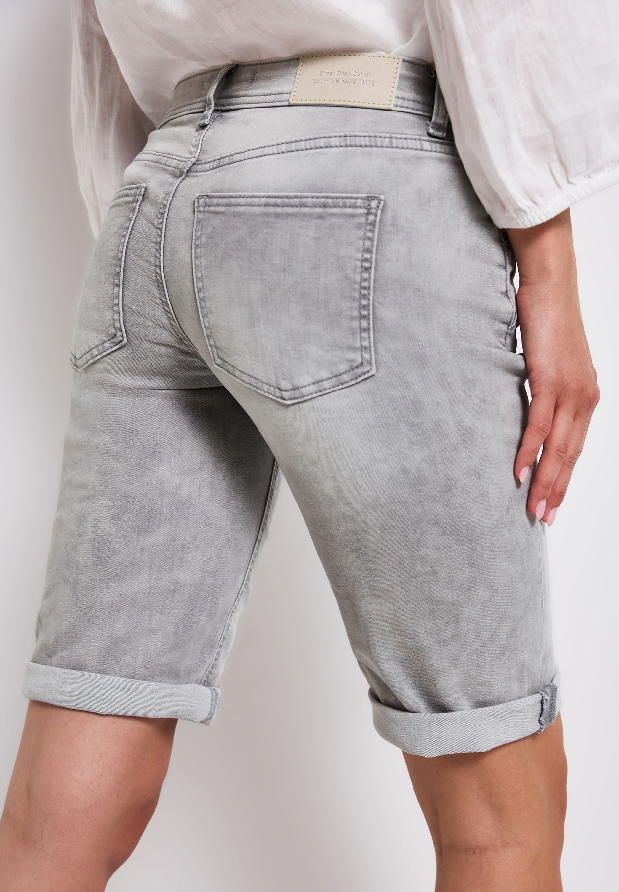 Bermuda Jeans