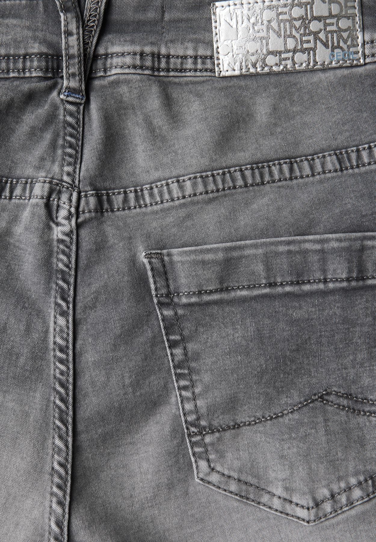 Casual Fit Jeansshorts