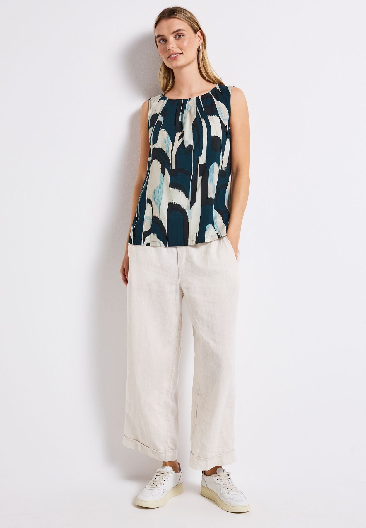 Blusentop mit Ikat Print