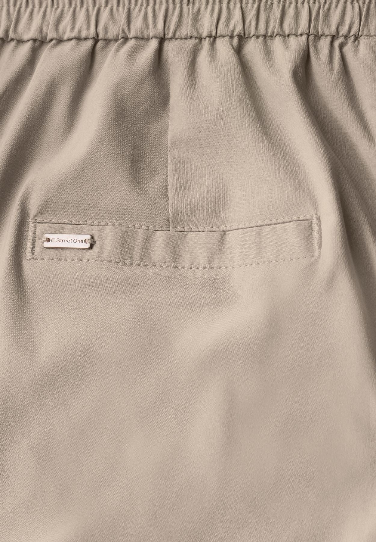 Casual Fit Hose mit Turn-Up