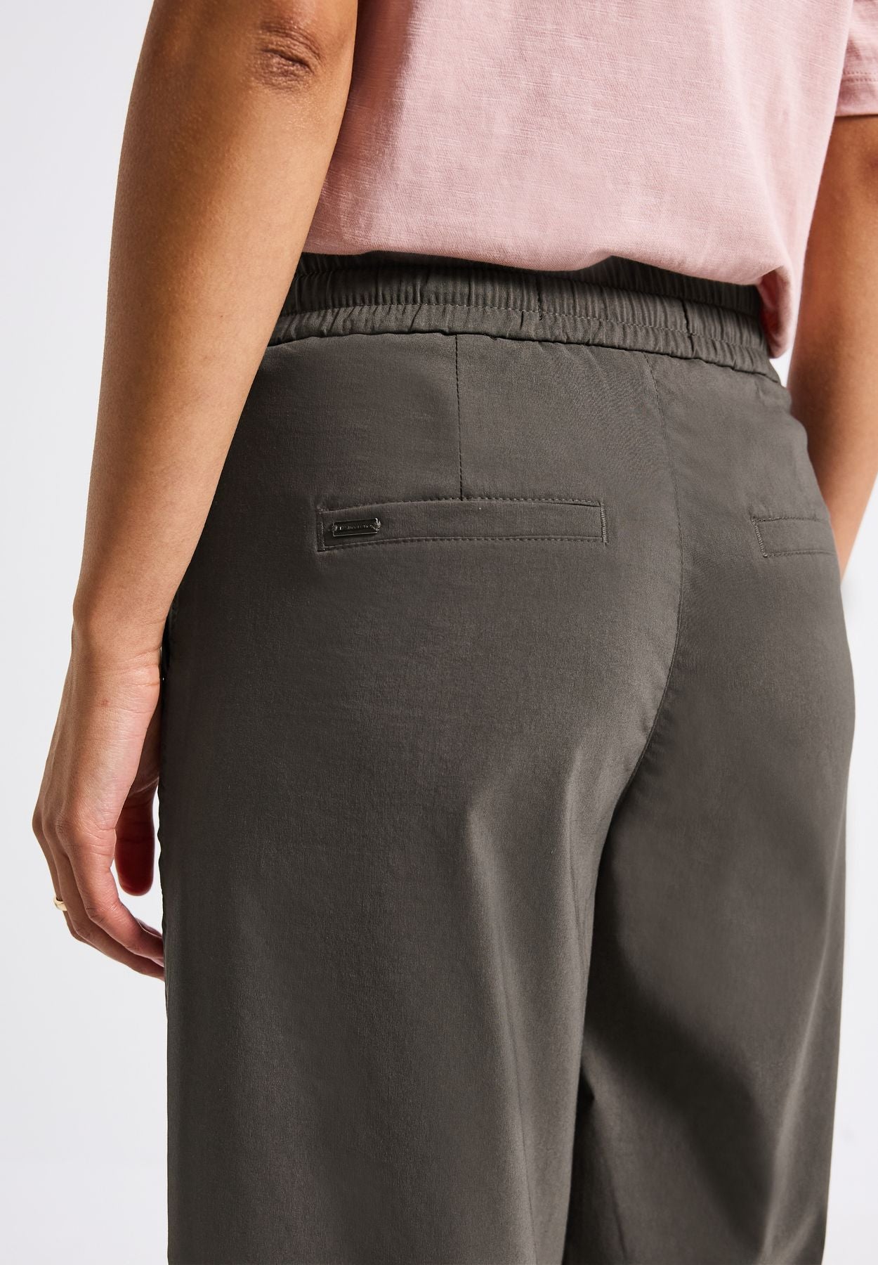 Casual Fit Hose mit Turn-Up