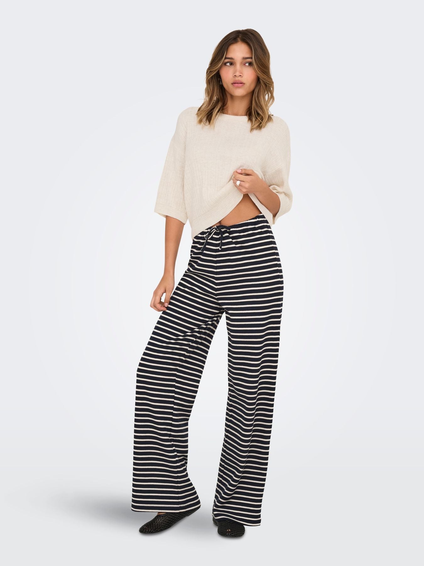 ONLTHEA SS O-NECK PULLOVER KNT