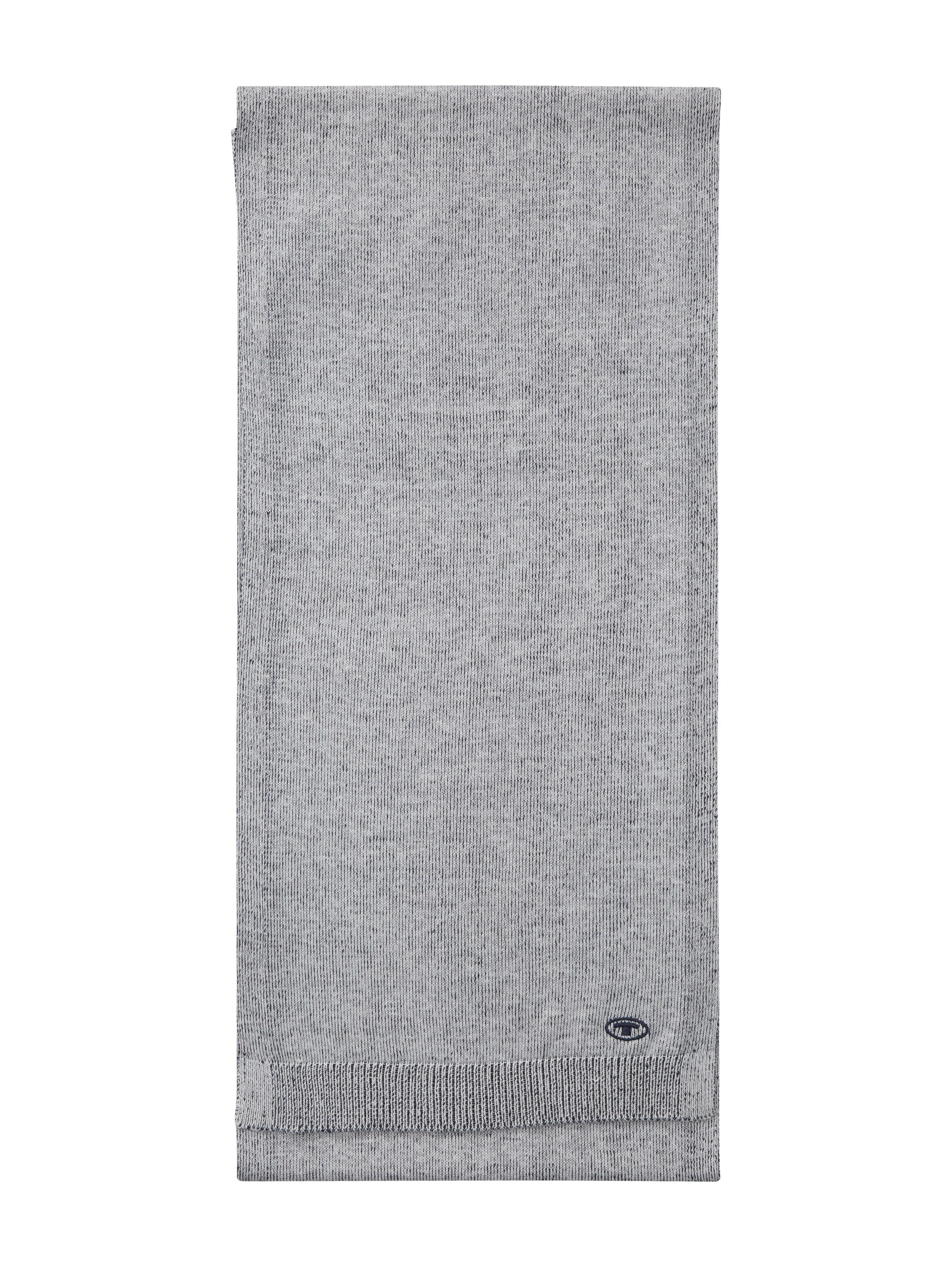 plated knitted scarf