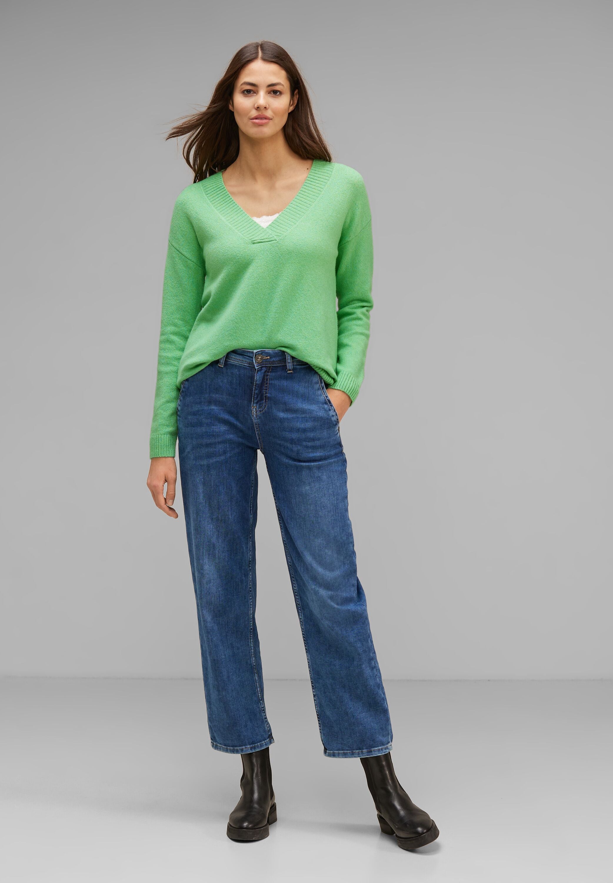 V-Ausschnitt Pullover