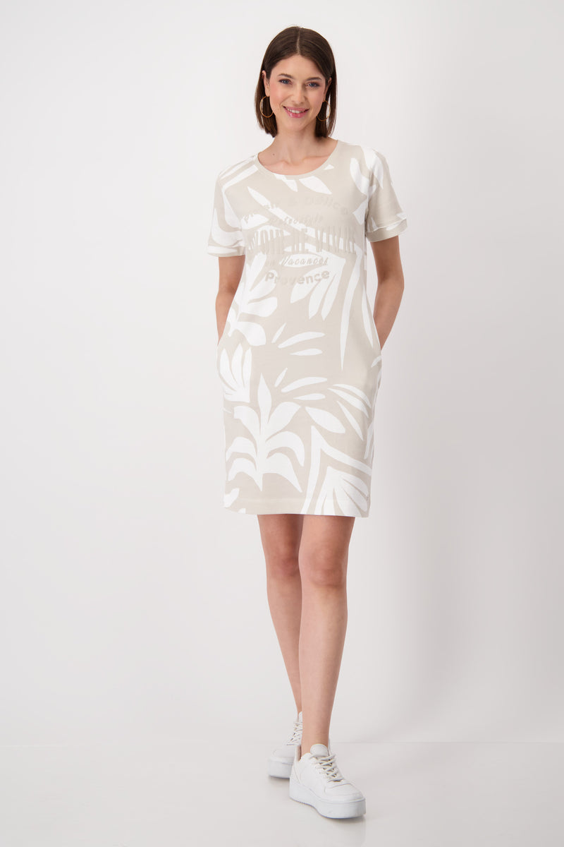 Kleid mit 3D Schrift